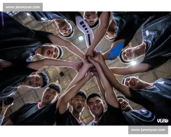 激动人心！XXX战队夺冠之路，汗水与荣耀的交织